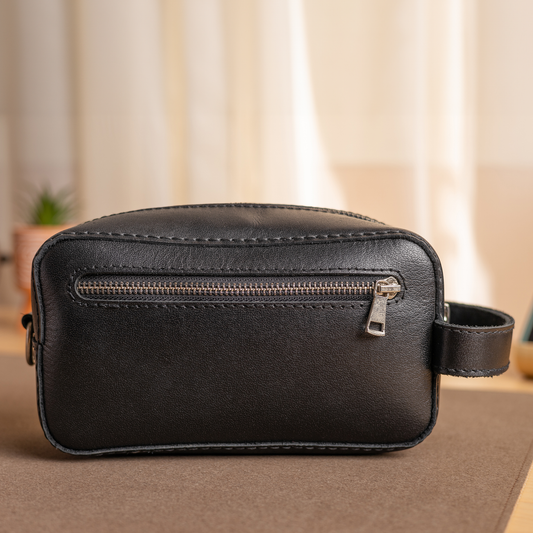 Clutched Handbag | Black